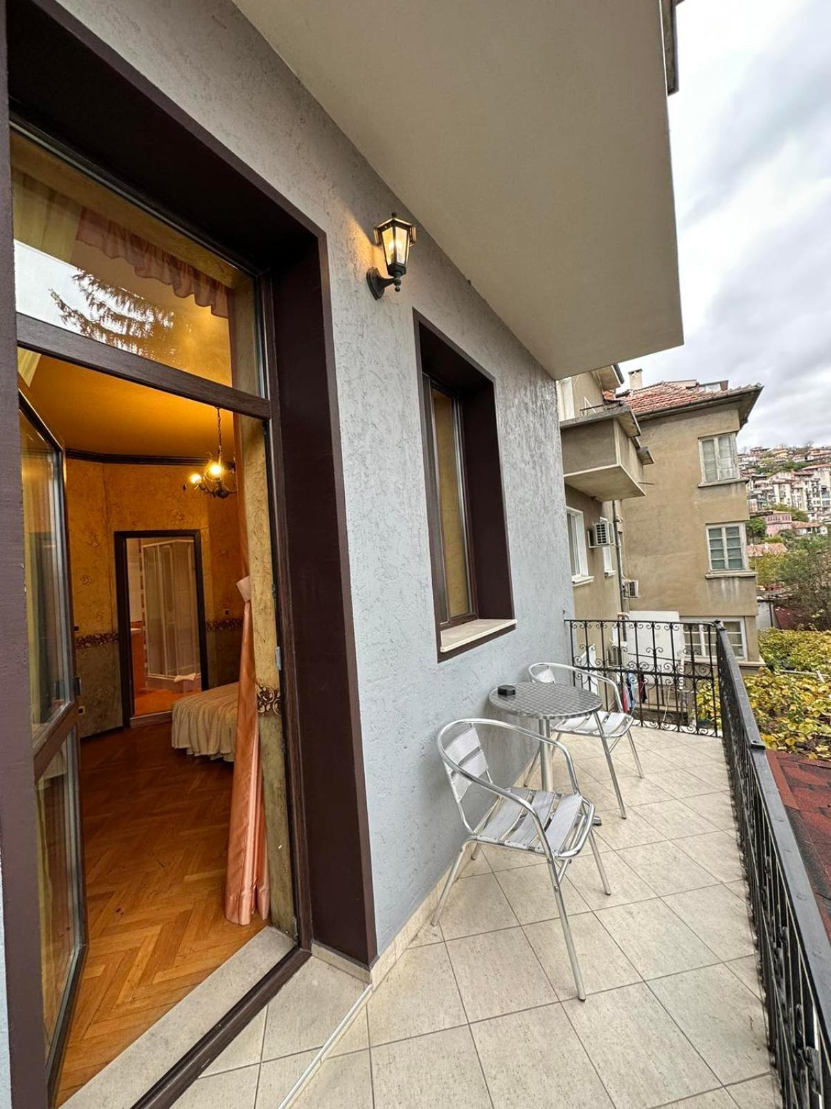 Guesthouse Petra Велико-Тирново Екстер'єр фото