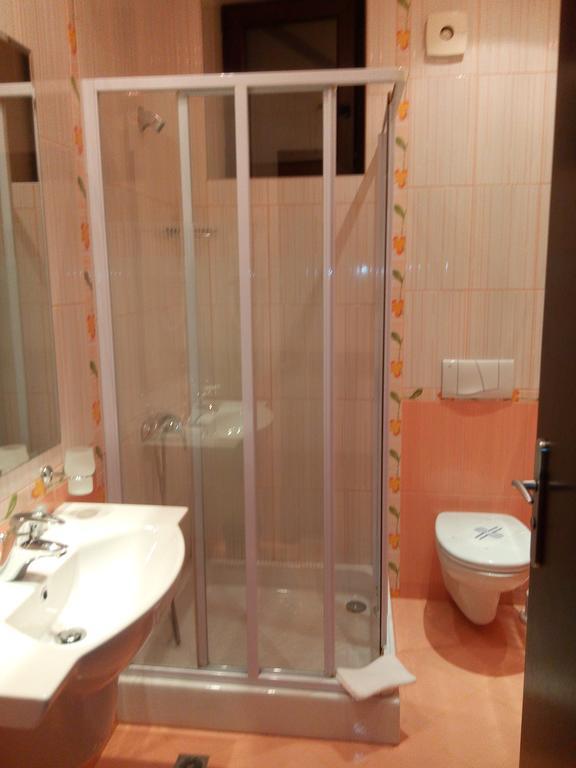 Guesthouse Petra Велико-Тирново Екстер'єр фото